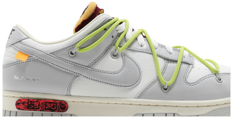 Off White x Nike Dunk Low Lot 08 of 50