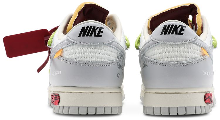 Off White x Nike Dunk Low Lot 08 of 50