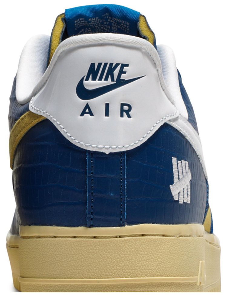 Undefeated x Air Force 1 Low SP Dunk vs AF1