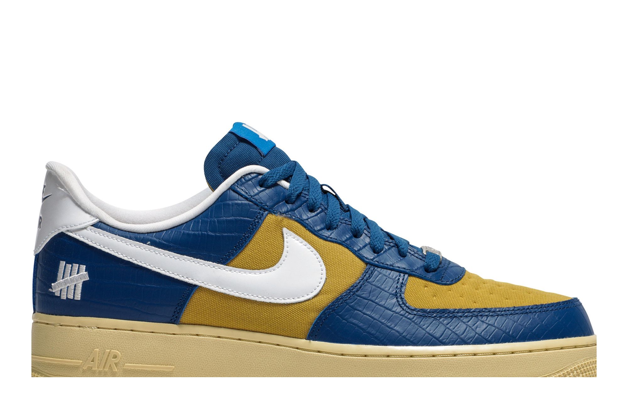Nike Undefeated x Air Force 1 Low SP Dunk Vs AF1