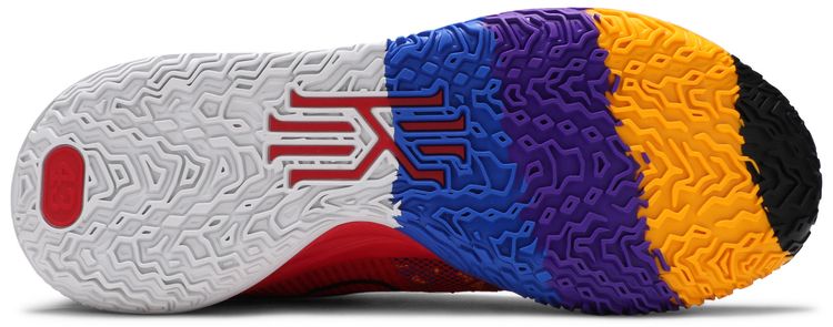 Nike Kyrie 7 Icons of Sport