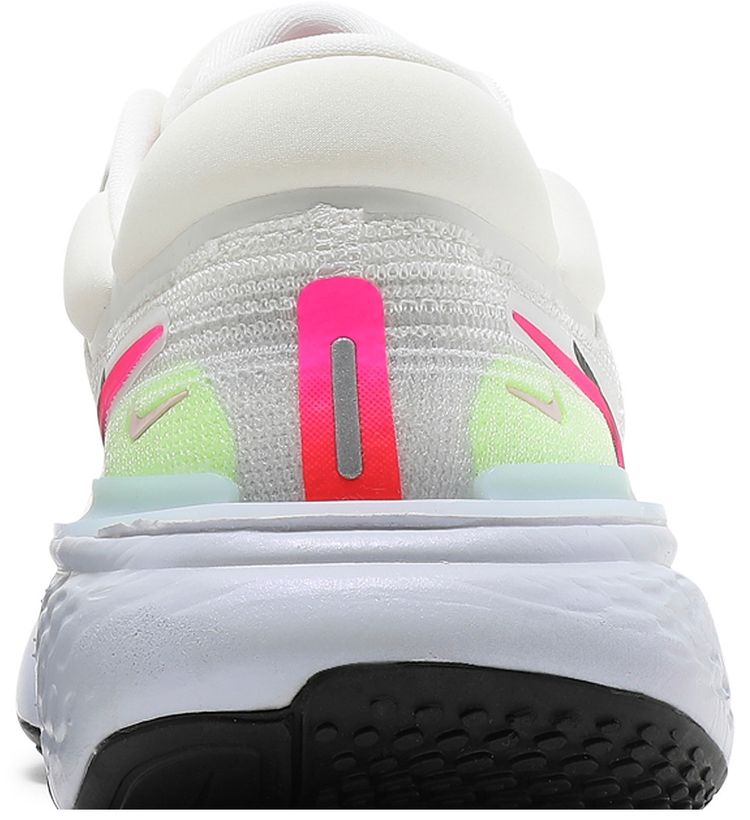 Nike Wmns ZoomX Invincible Run Flyknit Rawdacious