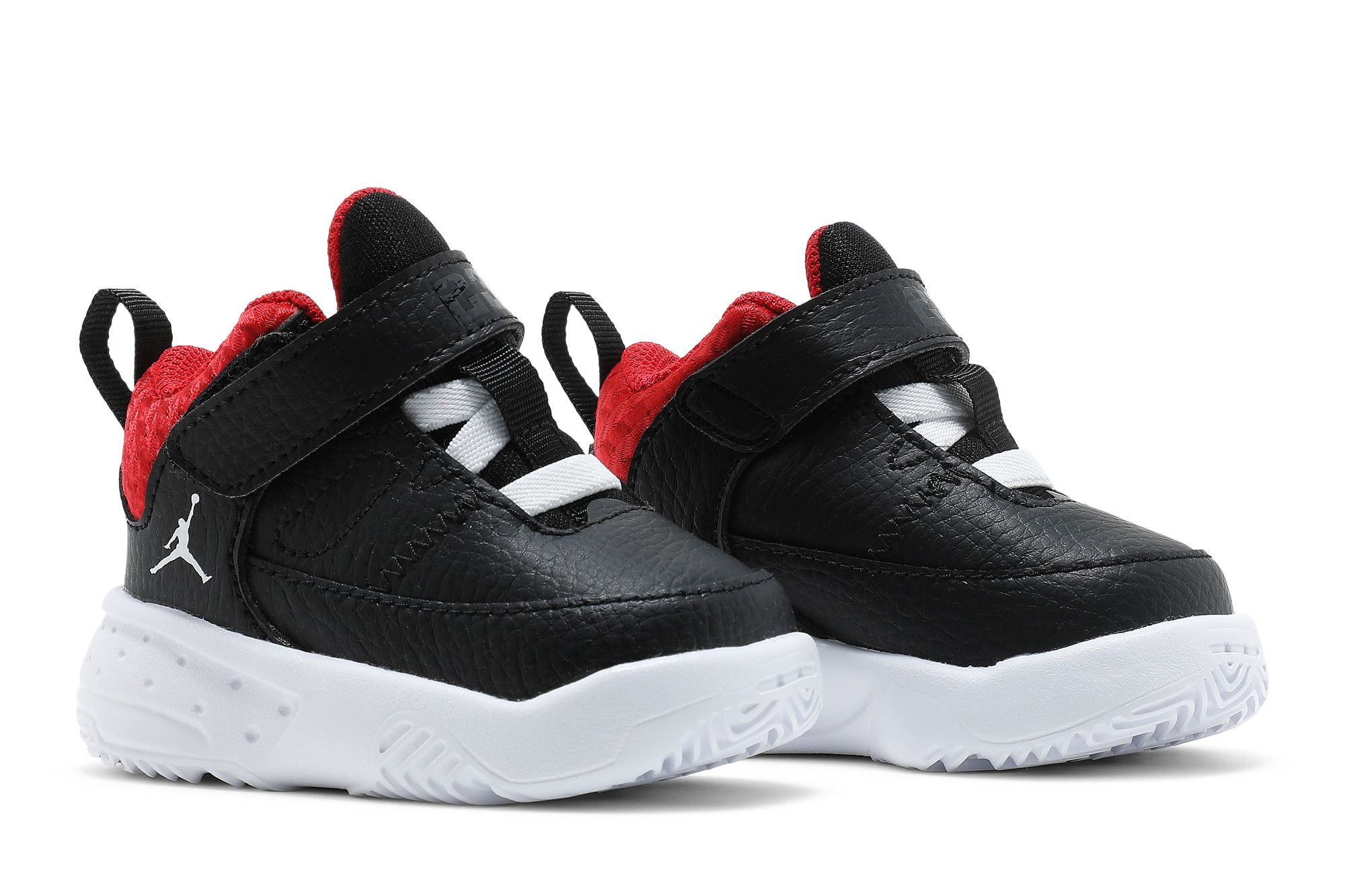 nike air jordan max aura 2 bred