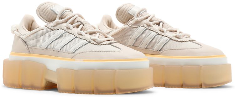 Ivy Park x Wmns Super Super Sleek Rodeo   Halo Ivory