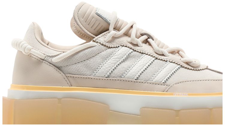 Ivy Park x Wmns Super Super Sleek Rodeo   Halo Ivory