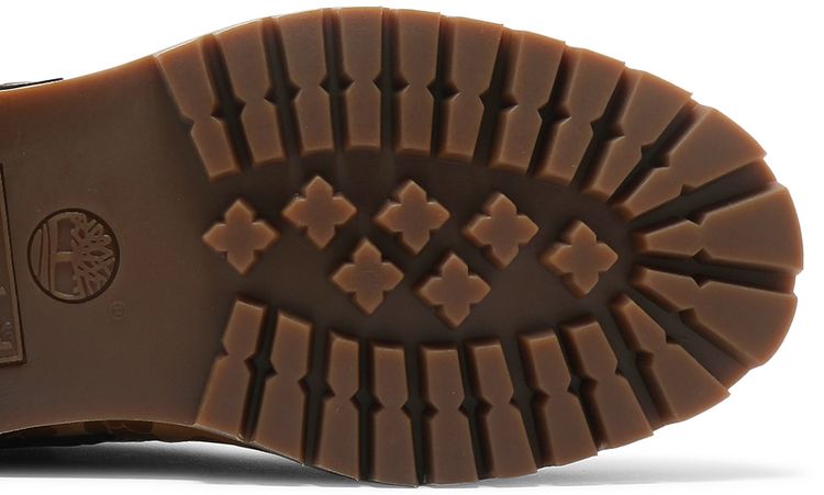 Timberland BAPE x Chukka Classic Boot Wheat