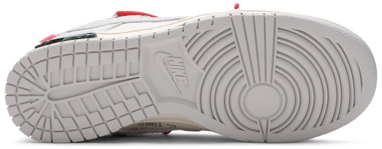 Nike Off White x Dunk Low Lot 33 of 50