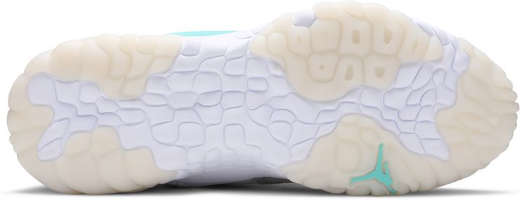 Air Jordan Delta 2 Platinum Grape Ice