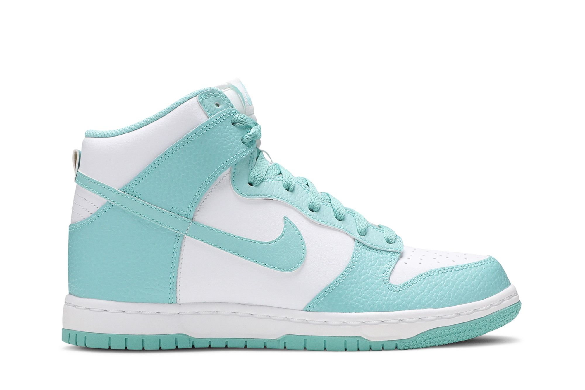Nike dunk high island green store