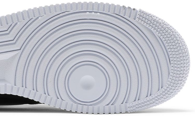 Nike Air Force 1 07 Black White Outsole