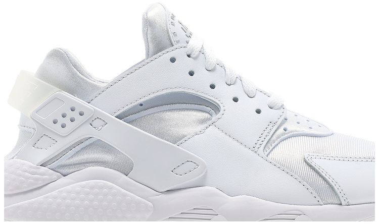Wmns Air Huarache Triple White