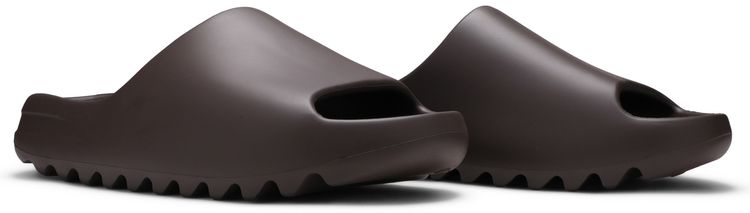 Yeezy Slides Soot 2021