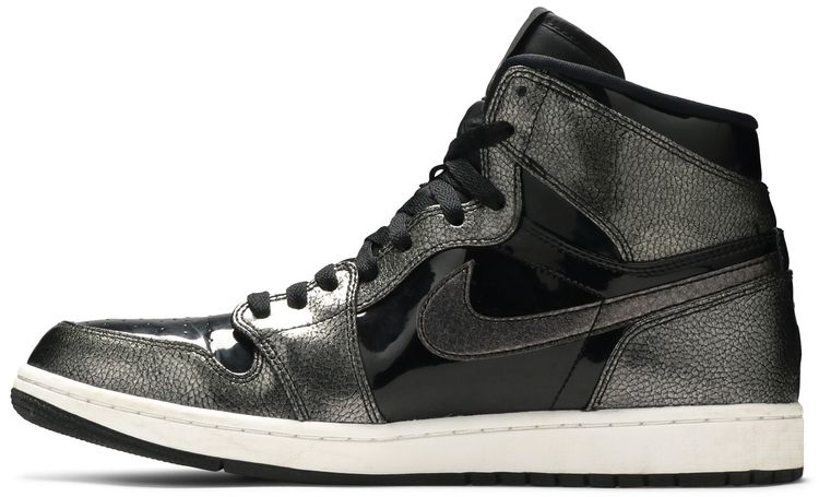 Air Jordan 1 Retro High Black Patent