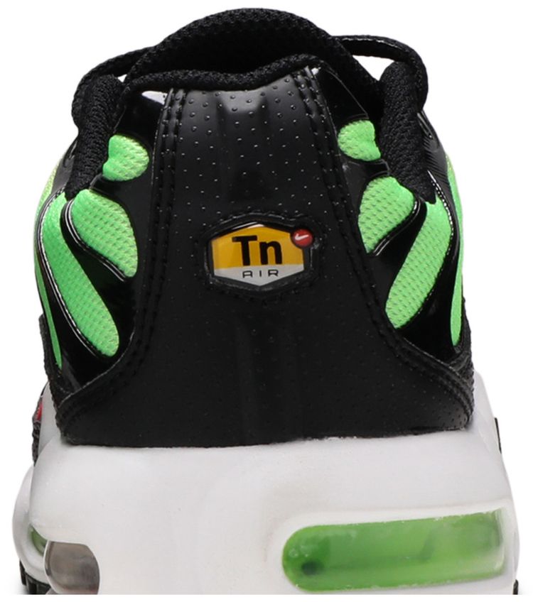 Nike Air Max Plus GS Green Strike Flash Crimson