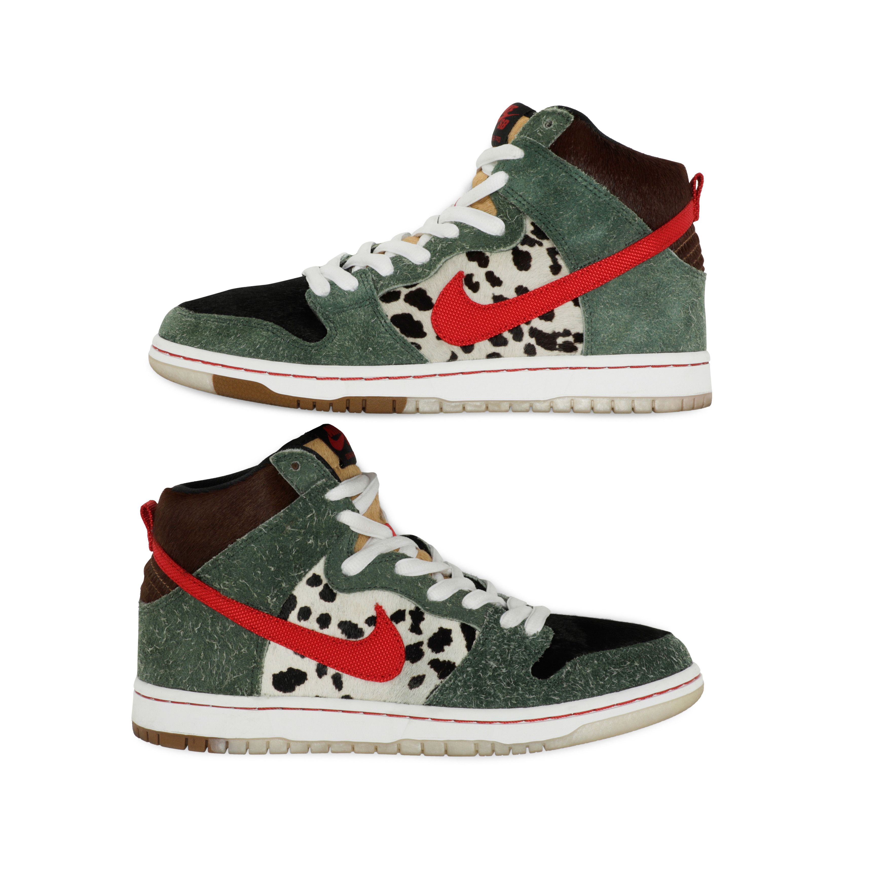 Nike dunk sb walk the dog store