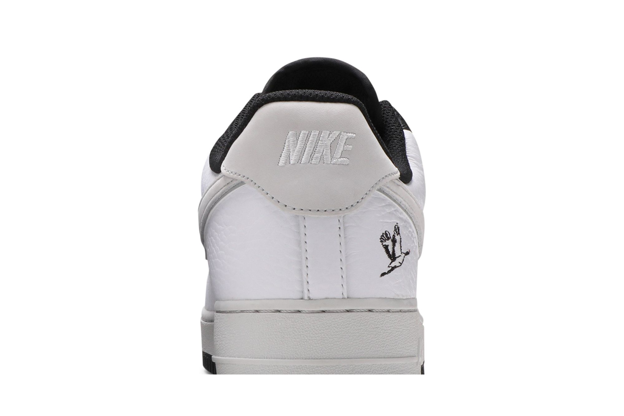 Buy Air Force 1 '07 LX 'Crane' - DA8482 100 | GOAT