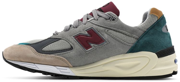 New Balance 990v2 Made in USA Grey Multi