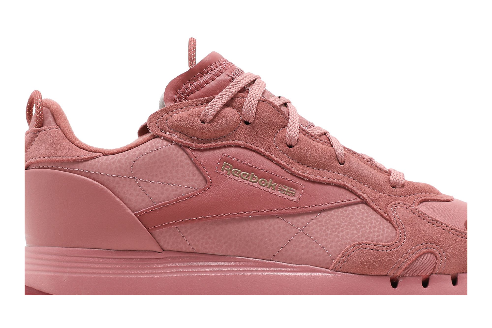 Reebok cl nylon trainers sandy rose mono sales