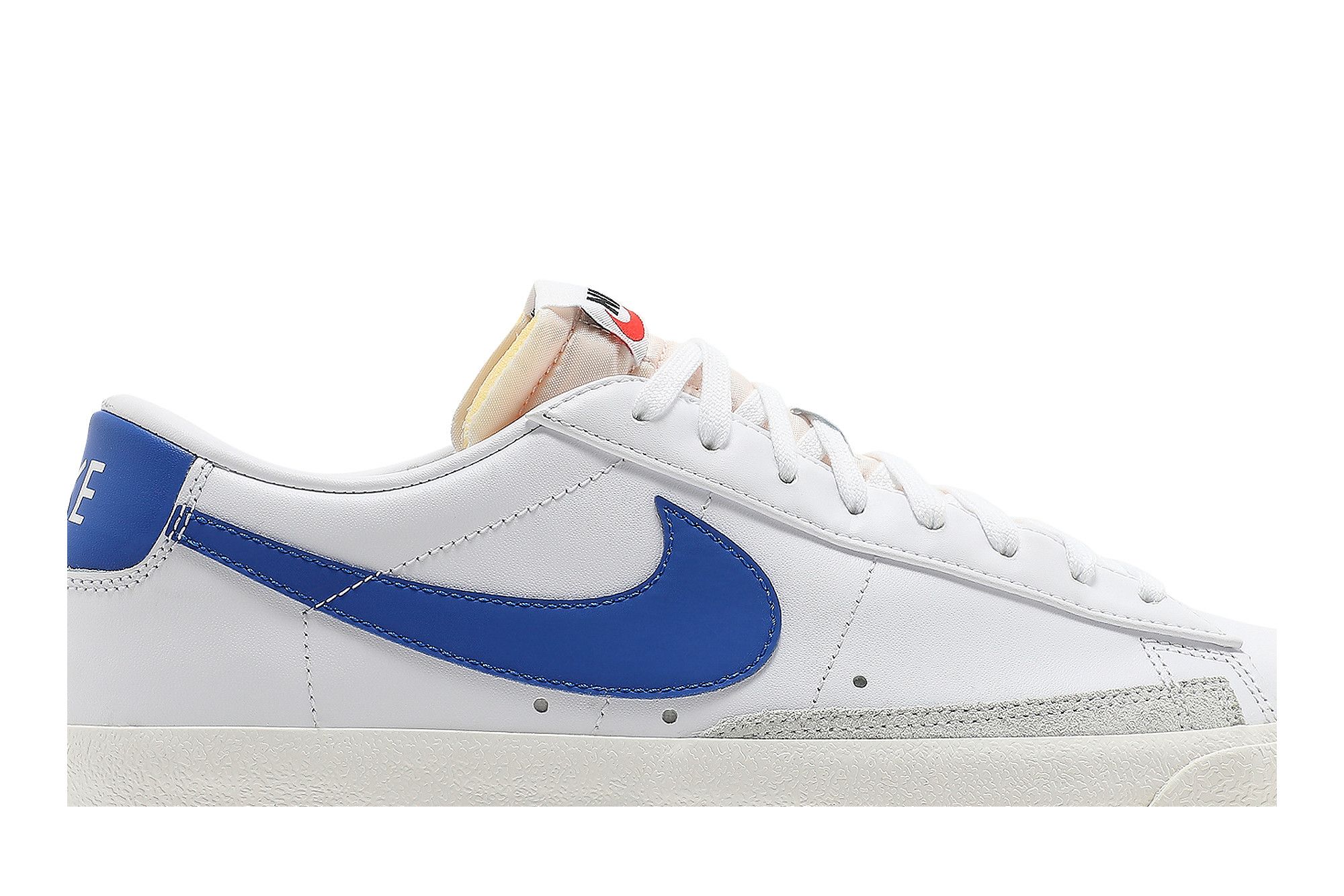 Buy Blazer Low '77 Vintage 'White Hyper Royal' - DA6364 103