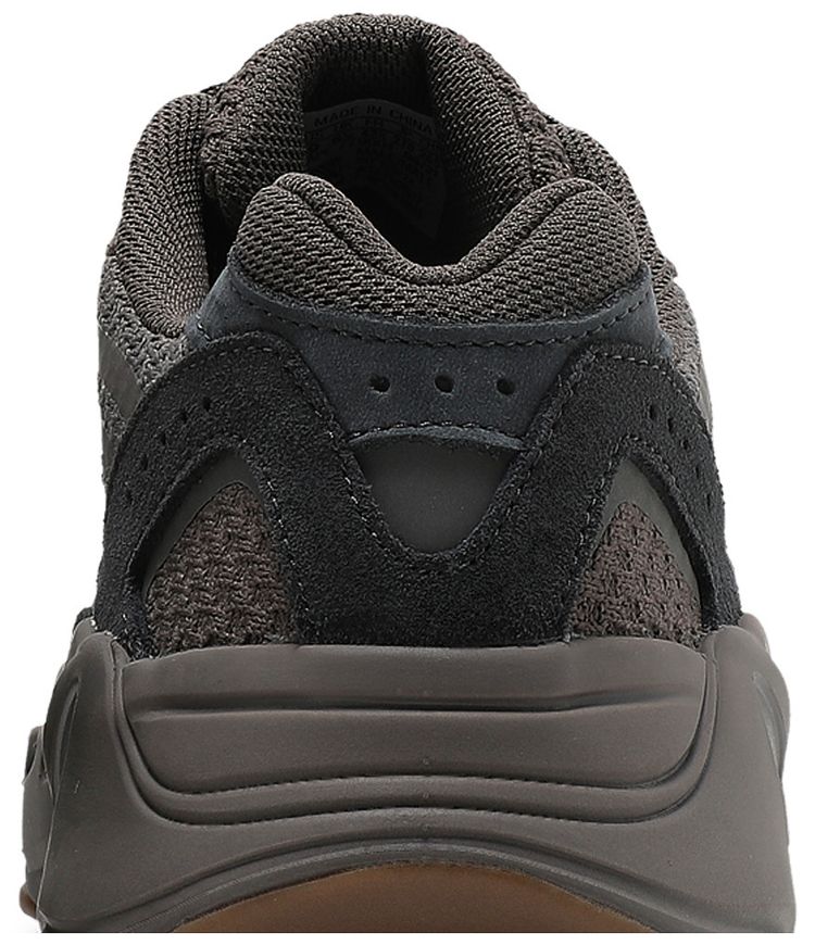 Yeezy Boost 700 V2 Mauve