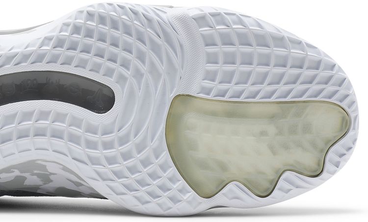 Adidas DON Issue 3 Team Mid Grey