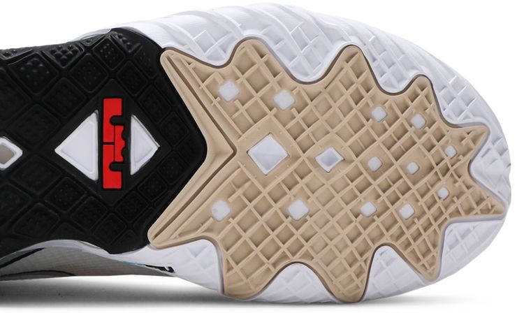 Nike LeBron 18 Low Stewie