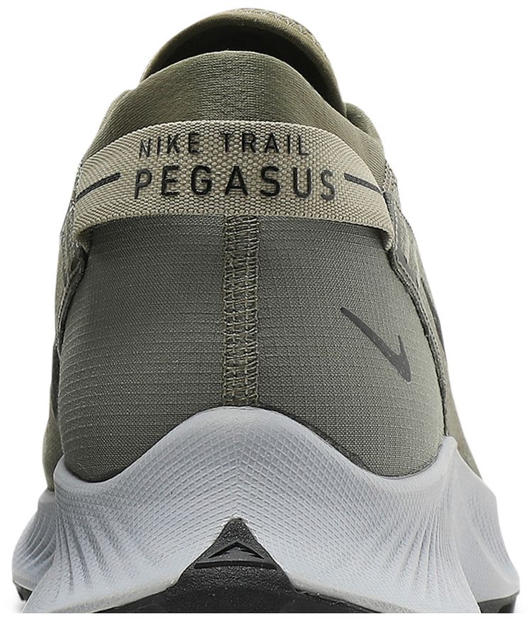 Nike Pegasus Trail 2 Medium Olive