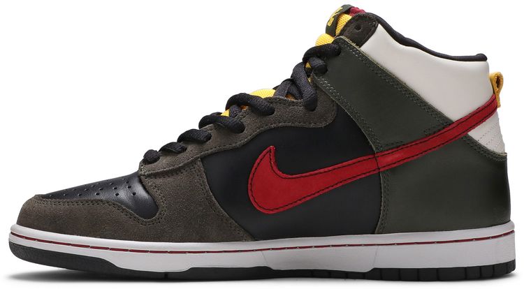 Nike Dunk High Premium Boba Fett