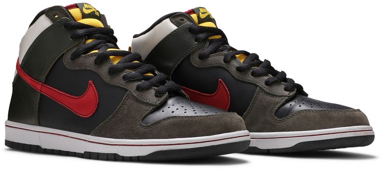 Nike Dunk High Premium Boba Fett