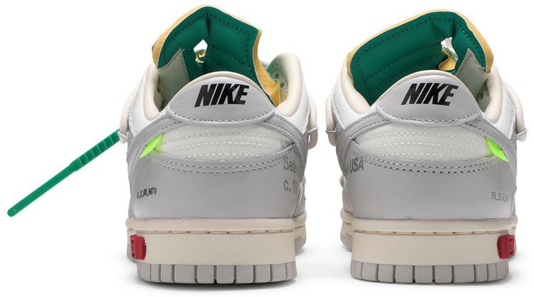 Off White x Nike Dunk Low Lot 25 of 50