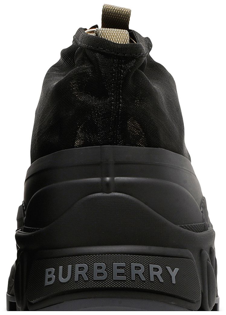 Burberry Arthur Black Gold GOAT Exclusive