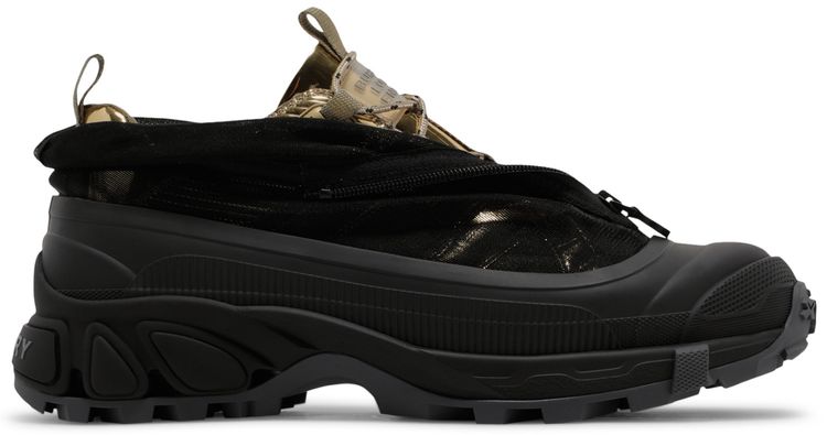 Burberry Arthur Black Gold GOAT Exclusive