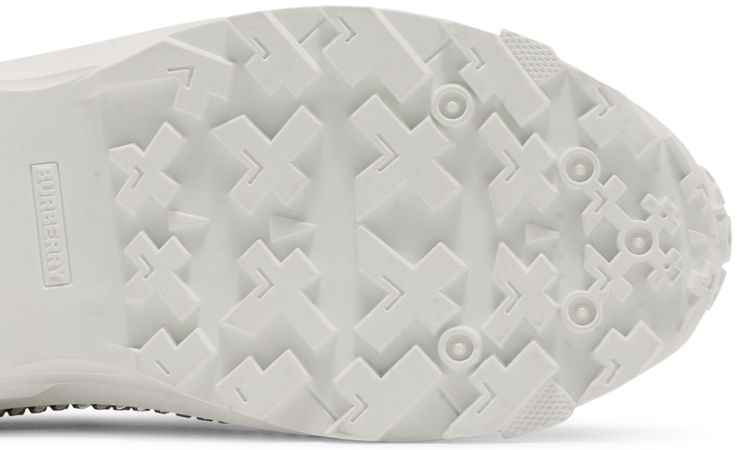 Burberry Wmns Arthur Optic White GOAT Exclusive