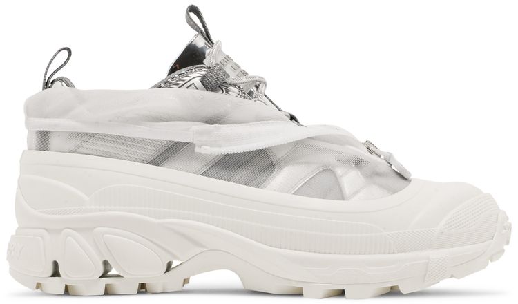 Burberry Wmns Arthur Silver GOAT Exclusive