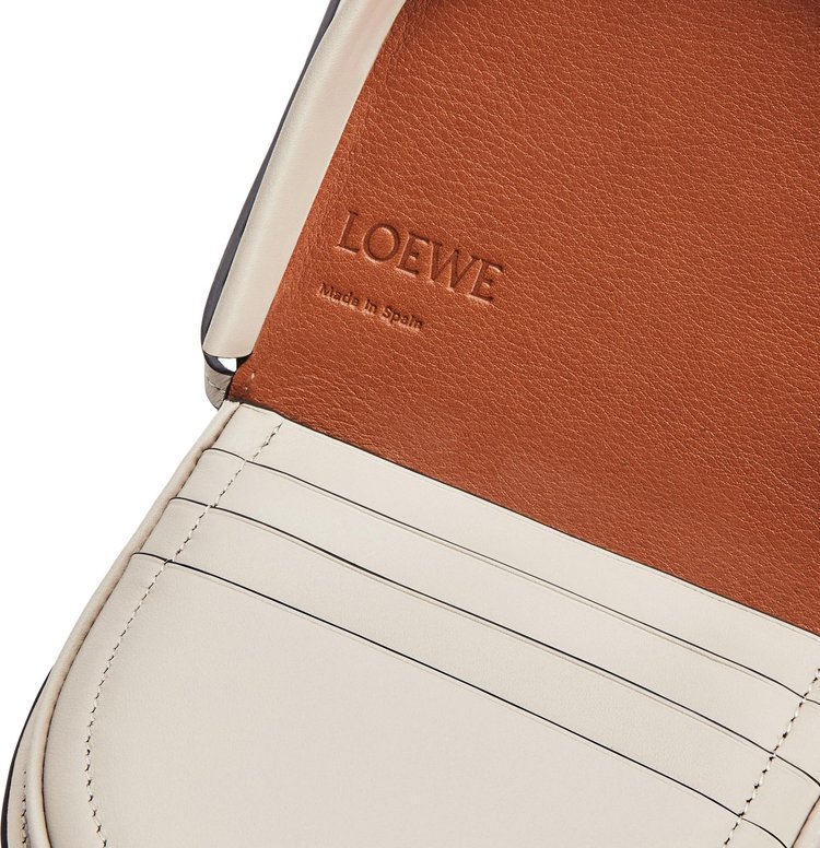 Loewe Small Heel Pouch Light OatTan