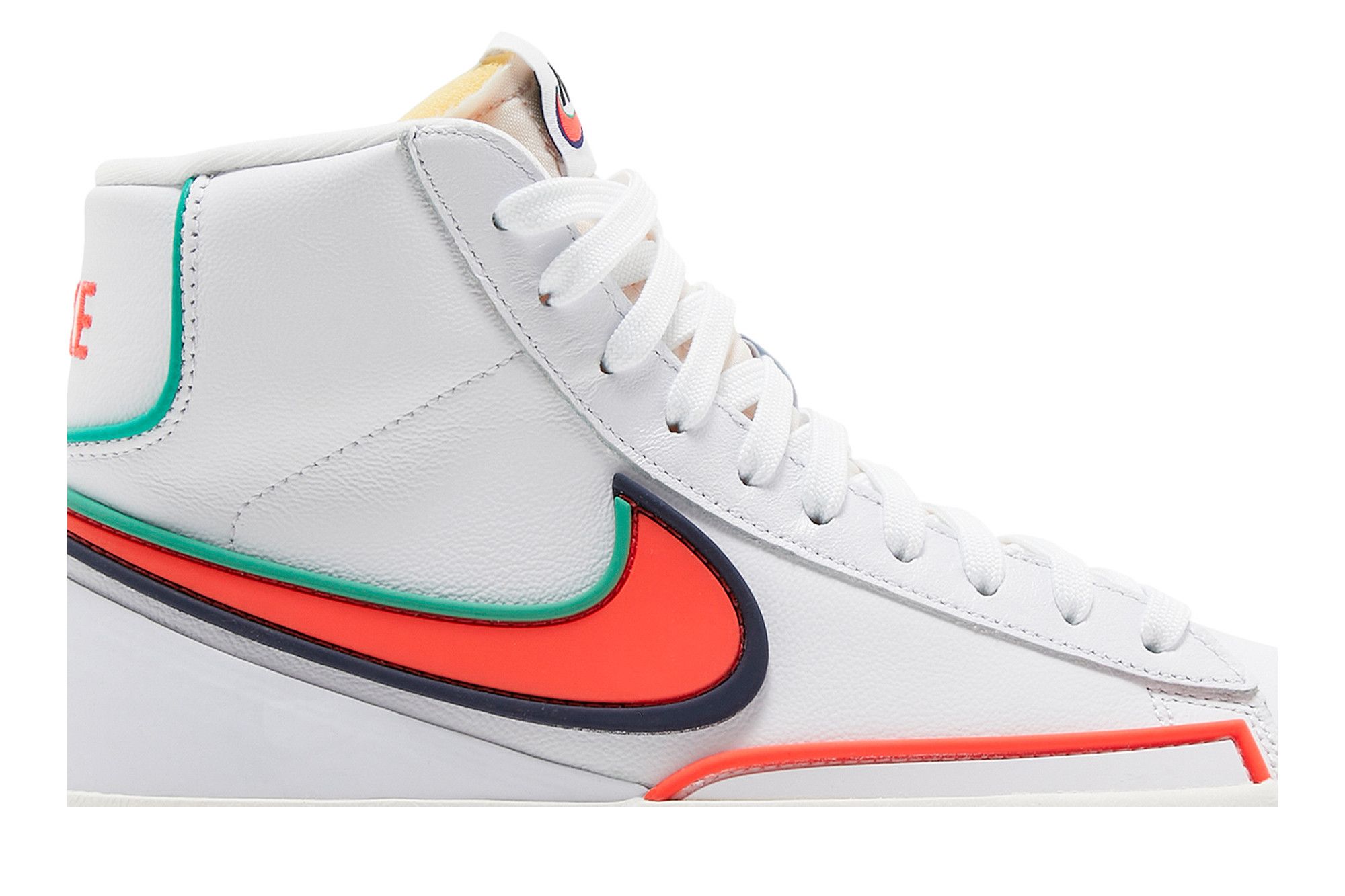 Buy Wmns Blazer Mid '77 'Infinite White Crimson' - DC1746