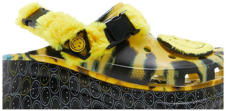Wmns Classic Bae Buckle Translucent Clog Tie Dye Smiley