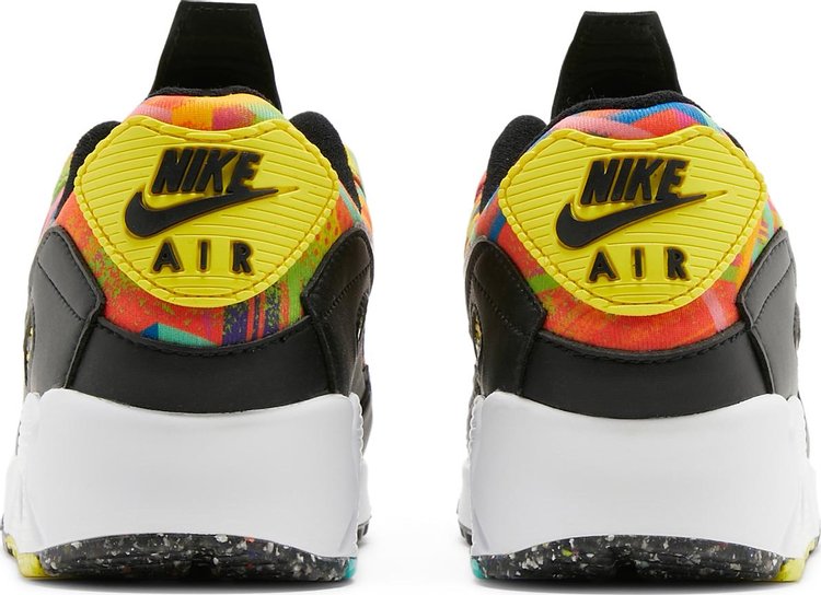 Air Max 90 Latino Heritage Month   Familia