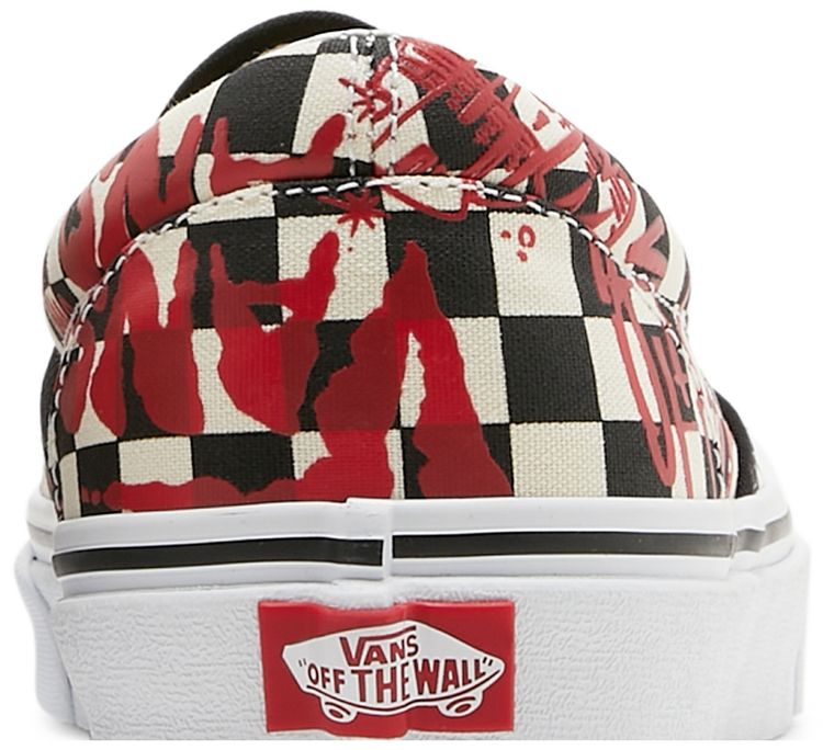 Classic Slip On Vans Crew   Checkerboard Red