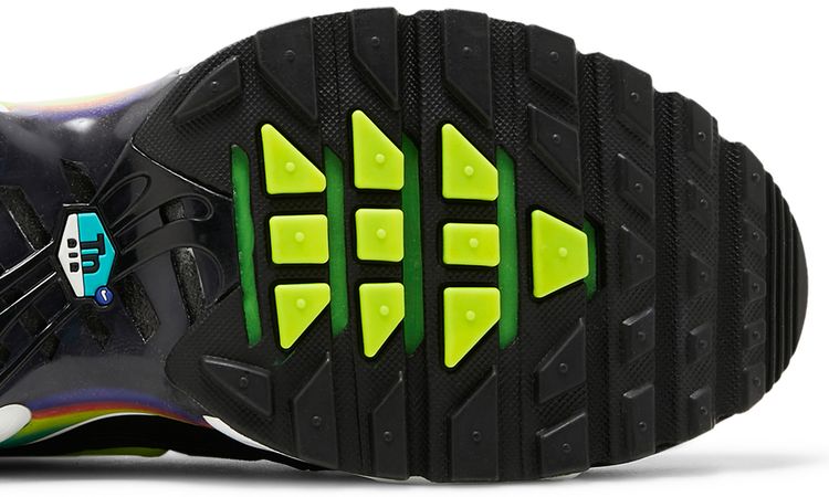 Nike Air Max Plus SE Evolution of Icon