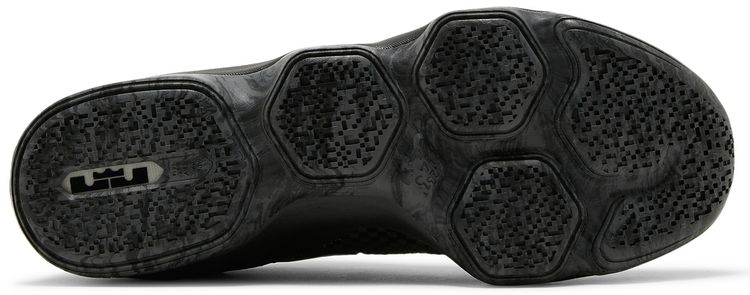 Nike LeBron 14 Low Triple Black