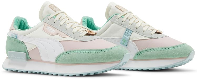 Puma Animal Crossing x Wmns Future Rider New Horizons