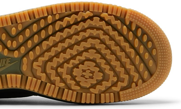 Nike Air Force 1 Luxe Black Gum