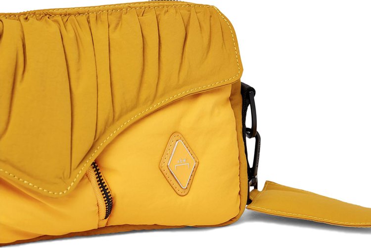 A Cold Wall Shale Padded Envelope Bag Yellow