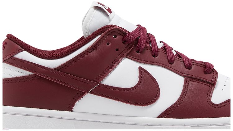 Wmns Dunk Low Dark Beetroot