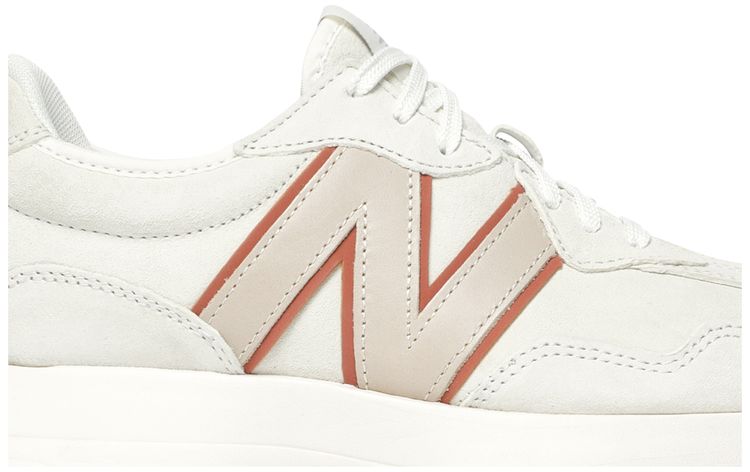 Bandier x New Balance Wmns 327 Move Her World