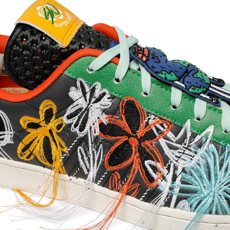 Size Sean Wotherspoon x Adidas Superstar 'Super Earth Black'