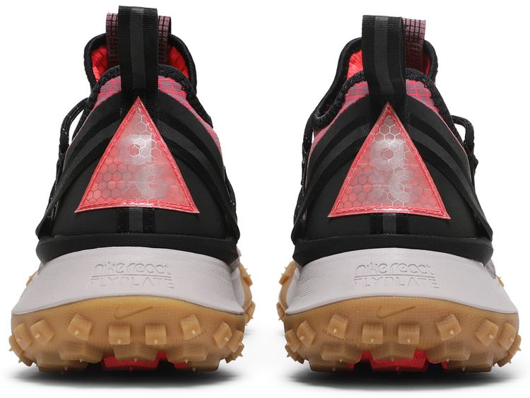 Nike ACG Mountain Fly Low Flash Crimson