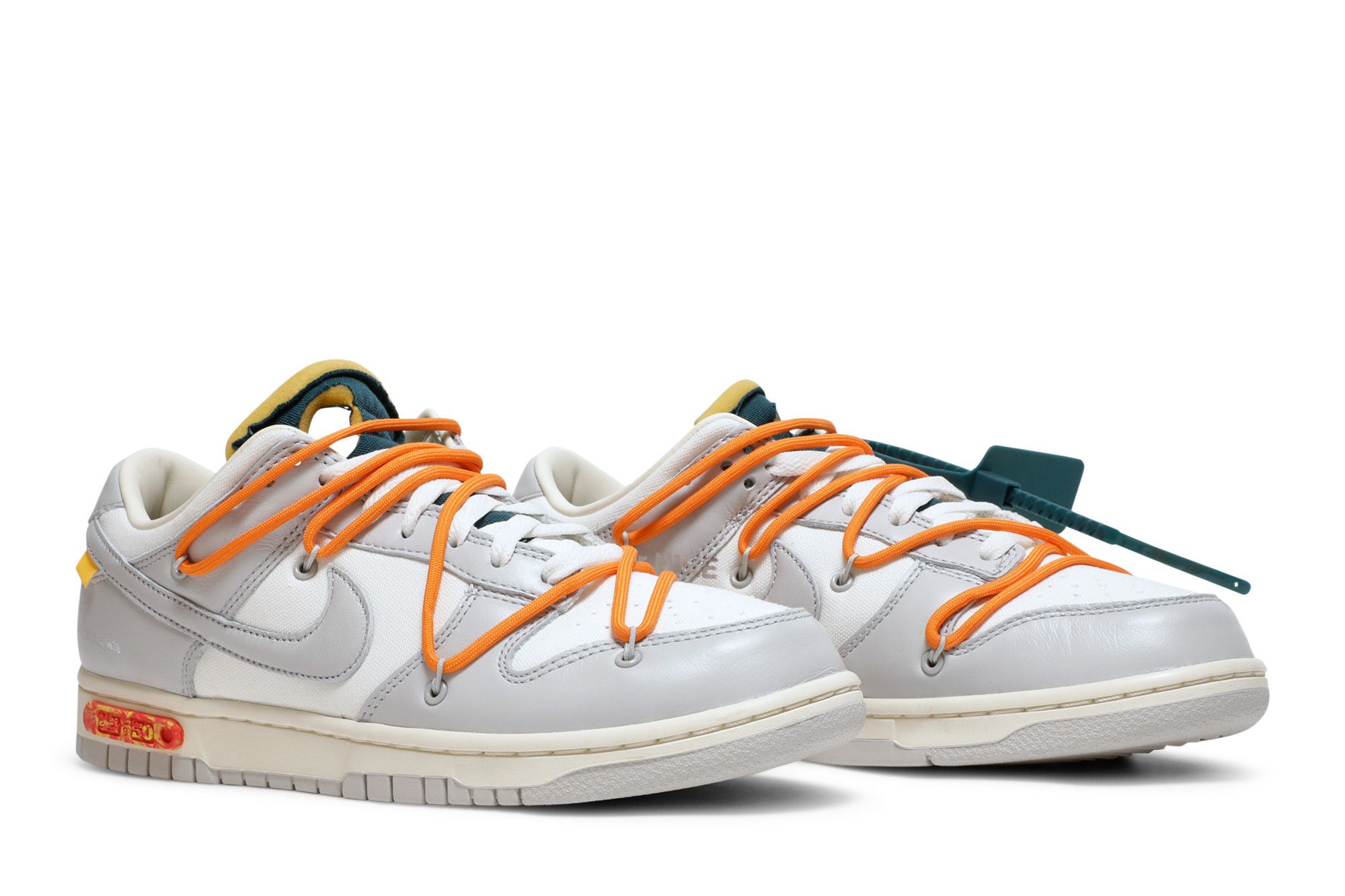 Size 5 - Nike Off-White x Dunk Low Lot 44 of 50 (DM1602-104
