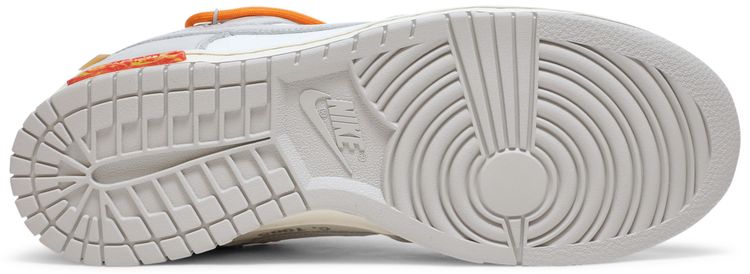 Off White x Nike Dunk Low Lot 44 of 50